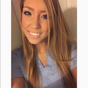 Meet your Posher, Rebecca